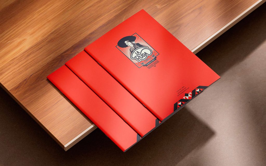 Portada folleto publicitario. Identidad visual y branding La Ruda.